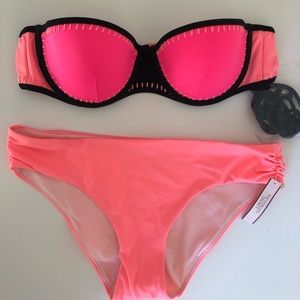 Victoria’s Secret swimsuit 34B/S